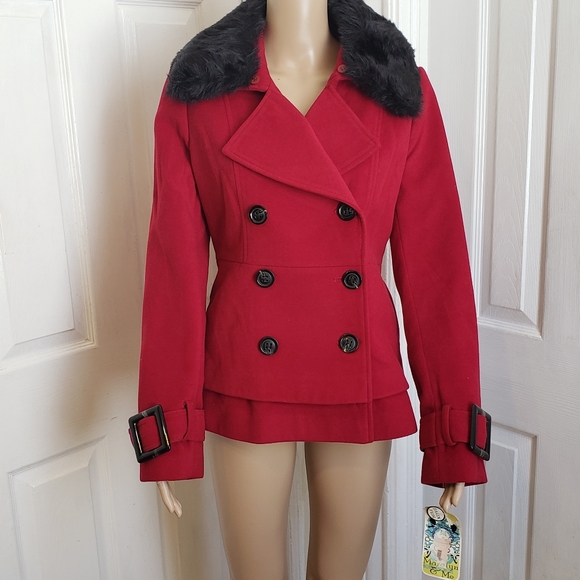 Double Breasted Coat with Faux Fur Trim - Picture 3 of 16